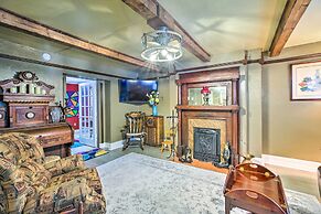 Dtwn Elizabethtown Home w/ Fire Pit & Gas Grill!