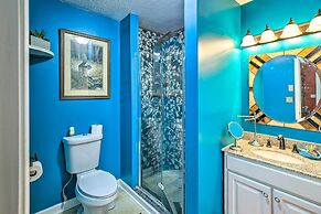 Dtwn Elizabethtown Home w/ Fire Pit & Gas Grill!