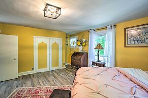 Dtwn Elizabethtown Home w/ Fire Pit & Gas Grill!