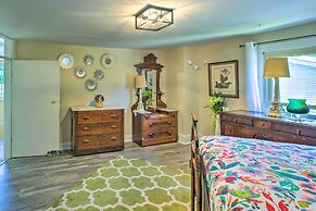 Dtwn Elizabethtown Home w/ Fire Pit & Gas Grill!