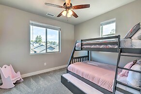 Modern Flagstaff Home, 4 Mi to Downtown!