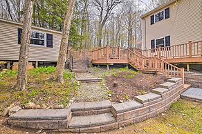 Lakefront Broadalbin Getaway w/ Deck + Kayaks