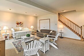 Lakefront Broadalbin Getaway w/ Deck + Kayaks