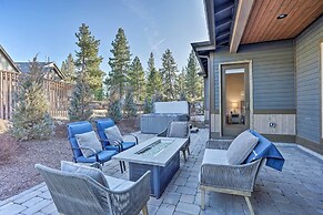 Luxury Mt Bachelor Retreat w/ Hot Tub & Patio