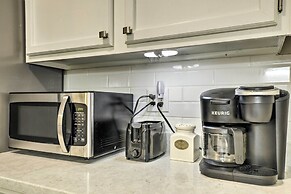 Modern Townhome w/ Deck & Golf Course Views!