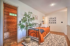 Gatlinburg Chalet: Hot Tub, Sauna + Mountain View