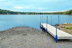 Furnished Deck & Game Room: Cabin in Tobyhanna