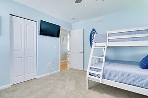 1 Mi to Beach: Fenwick Island Home w/ Boat Ramp