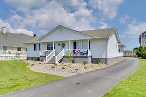 1 Mi to Beach: Fenwick Island Home w/ Boat Ramp