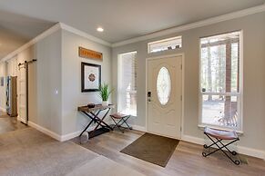 'the Hub' La Pine Vacation Rental - Dog Friendly!