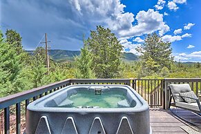 'mountain High Pines Retreat' w/ Hot Tub & Views!