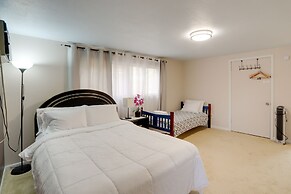 Spacious Lakefront House w/ Backyard Fire Pit