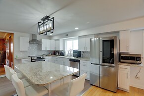 Spacious Lakefront House w/ Backyard Fire Pit