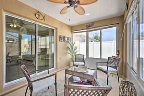 Sunny Courtyard Villa w/ Patio: Golf & Dine!