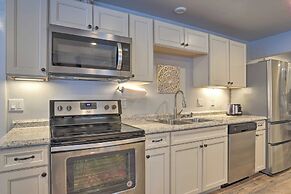 Modern Anchorage Getaway, Steps From Coastal Trail