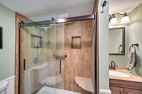 Our Lakeside Retreat w/ Deck on Lake Herrington!