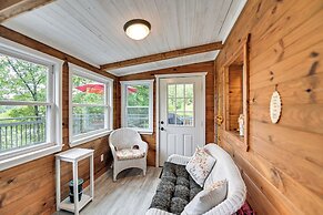 Our Lakeside Retreat w/ Deck on Lake Herrington!
