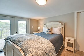 Our Lakeside Retreat w/ Deck on Lake Herrington!