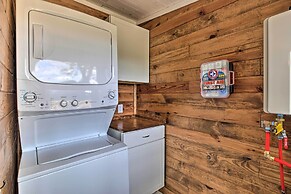 Our Lakeside Retreat w/ Deck on Lake Herrington!