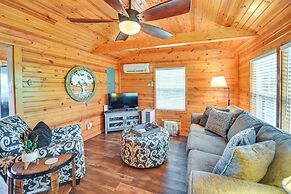 Our Lakeside Retreat w/ Deck on Lake Herrington!