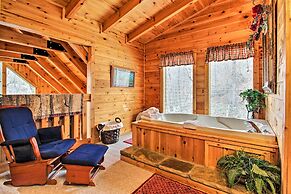 Gatlinburg Mountainside Escape w/ Deck & Hot Tub!