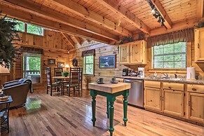 Gatlinburg Mountainside Escape w/ Deck & Hot Tub!