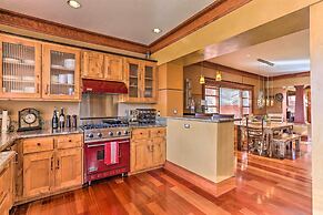 North End Boise Home w/ Courtyard ~ 3 Mi to Dtwn!