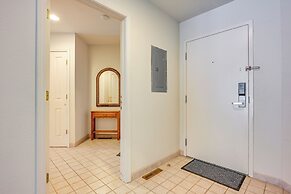 Pigeon Retreat w/ Community Pool & Hot Tub!