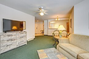 Pigeon Retreat w/ Community Pool & Hot Tub!