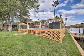 Waterfront San Jacinto River Home w/ Boat Slip!