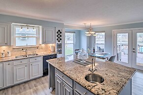 Waterfront San Jacinto River Home w/ Boat Slip!