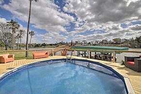 Waterfront San Jacinto River Home w/ Boat Slip!
