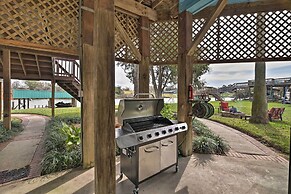 Waterfront San Jacinto River Home w/ Boat Slip!