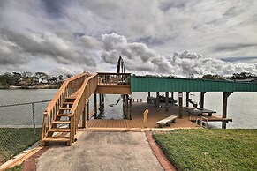 Waterfront San Jacinto River Home w/ Boat Slip!
