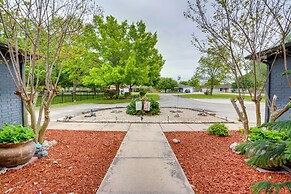 Deck & Gas Grill: Riverfront Mcqueeney Duplex
