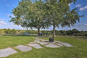 Peaceful Schulenburg Farmhouse w/ Fire Pit & Grill