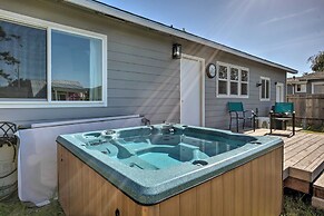 Coastal Getaway by Pebble Beach & Redwoods!