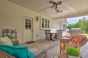 Near Parks, Trails & Lakes: Quaint Landrum Escape!