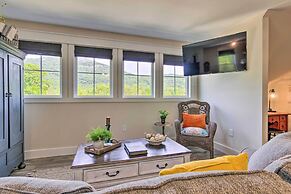 Near Parks, Trails & Lakes: Quaint Landrum Escape!