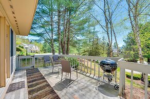 Charming Jackson Mountain Retreat on Golf Course!