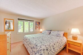 Charming Jackson Mountain Retreat on Golf Course!