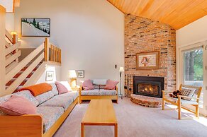 Charming Jackson Mountain Retreat on Golf Course!