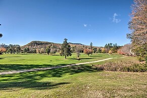 Charming Jackson Mountain Retreat on Golf Course!