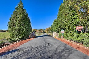 Bring a Pet: Bostic Cabin w/ Mtn Views!