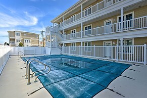 Welcoming Wildwood Condo ~ 1 Block to Beach!