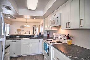 Sunny Cocoa Beach Condo w/ Balcony & Pool Access