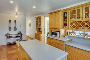 Wilmington Retreat w/ Deck, Lake Views & Game Room