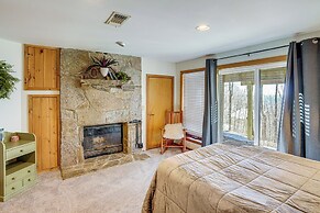 Wilmington Retreat w/ Deck, Lake Views & Game Room