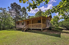 Secluded Cabin w/ Pond ~ 37 Mi to Gulf Coast!