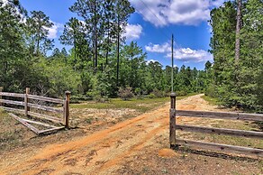 Secluded Cabin w/ Pond ~ 37 Mi to Gulf Coast!